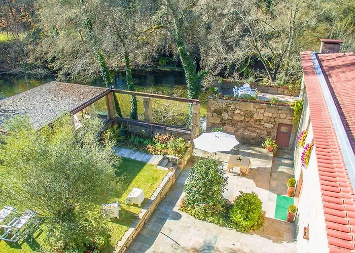 Azenha Do Trigo Semesterbostad *